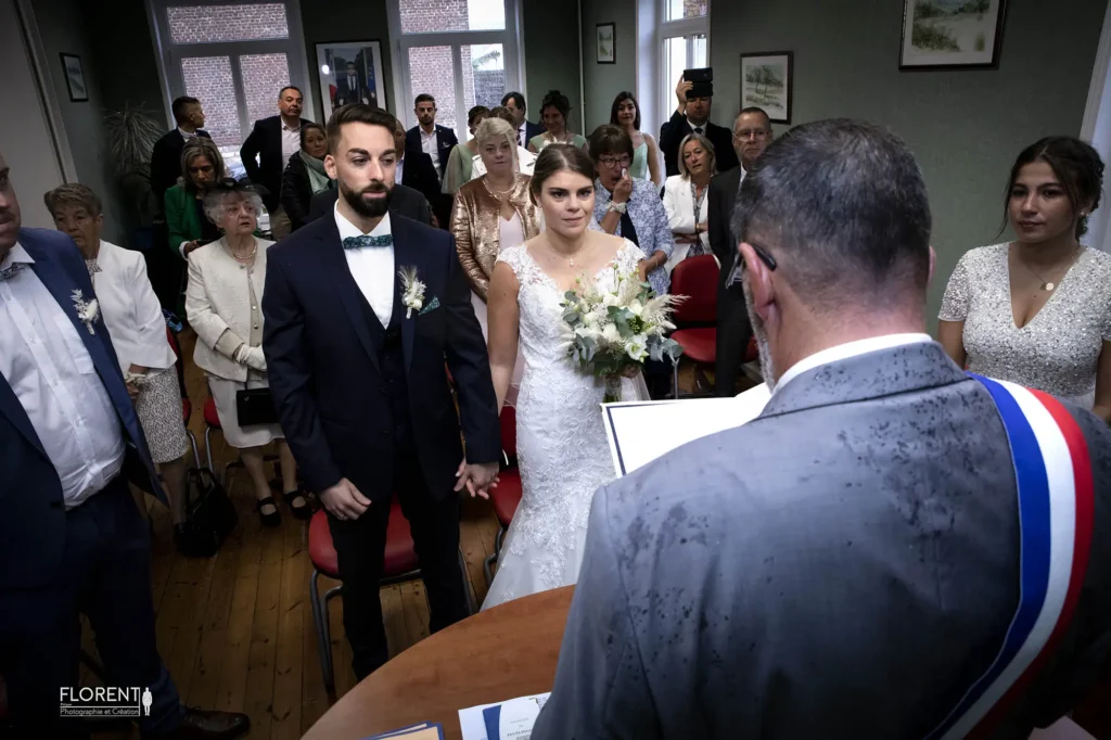 le papa de la mariée est le maire photo d'une grande émotion florent studio fanie photographe boulogne sur mer lille calais saint omer le touquet paris france
