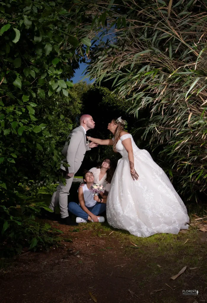 photographie mariage romantique couple sous les bambous humour temoins studio florent boulogne sur mer lille paris saint omer amiens dunkerque arras lens le touquet