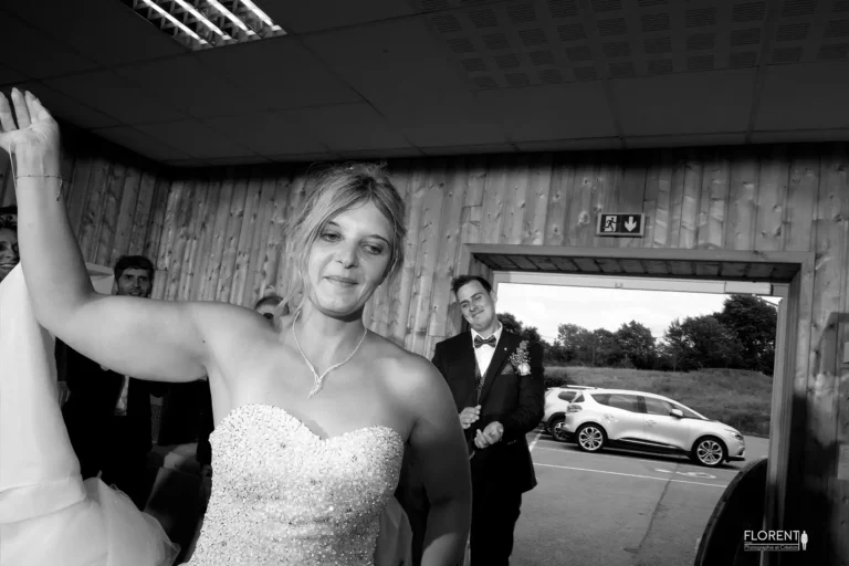 entree folle des maries dans la joie saint omer selles florent studio photographe mariage pas de calais nord boulogne sur mer lille paris arras le touquet