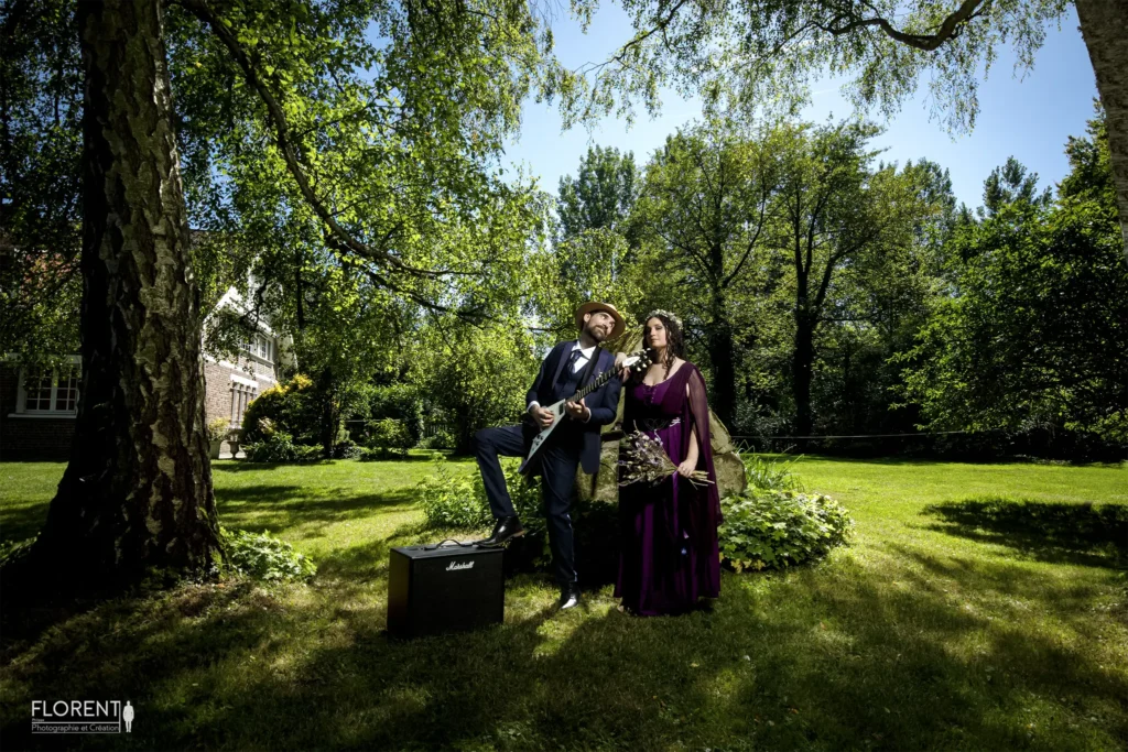 mariage plein air amiens epoux avec guitare epouse ecoute florent studio photo moulin plachy